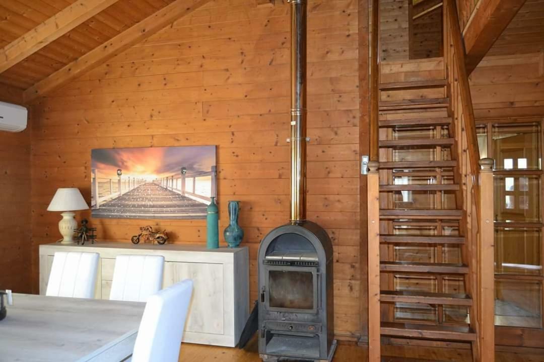 Chalet L Oasi Di Ambra 8 Posti Letto Con Uso Piscina Ardea Exteriér fotografie