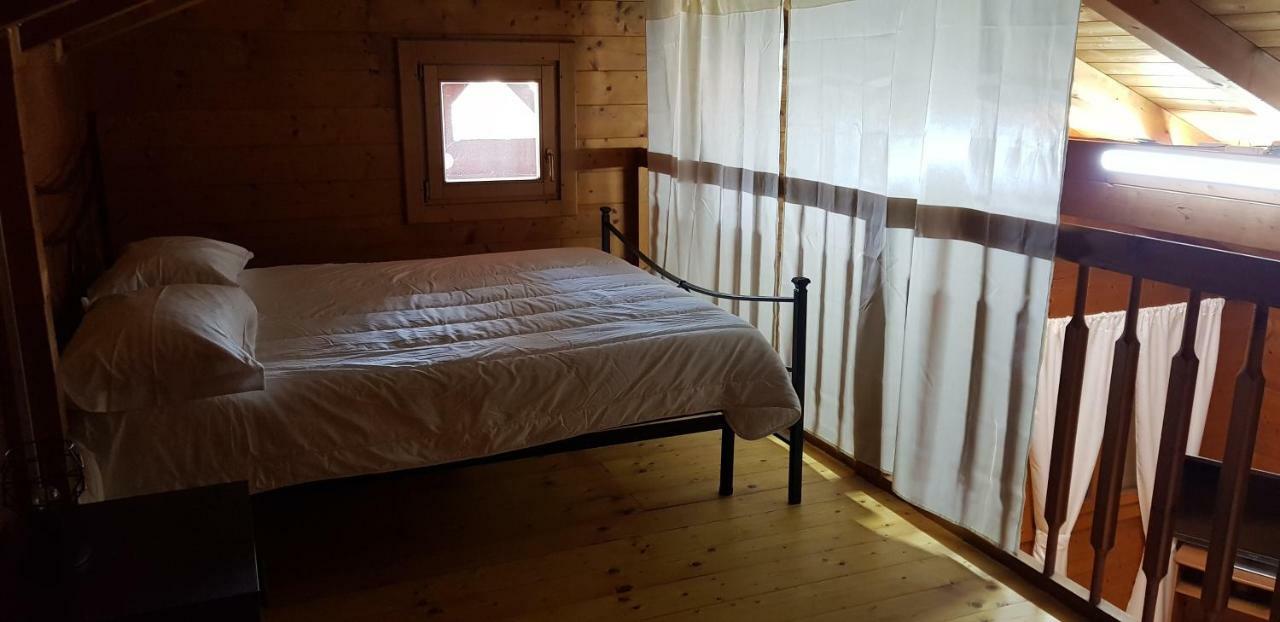 Chalet L Oasi Di Ambra 8 Posti Letto Con Uso Piscina Ardea Exteriér fotografie
