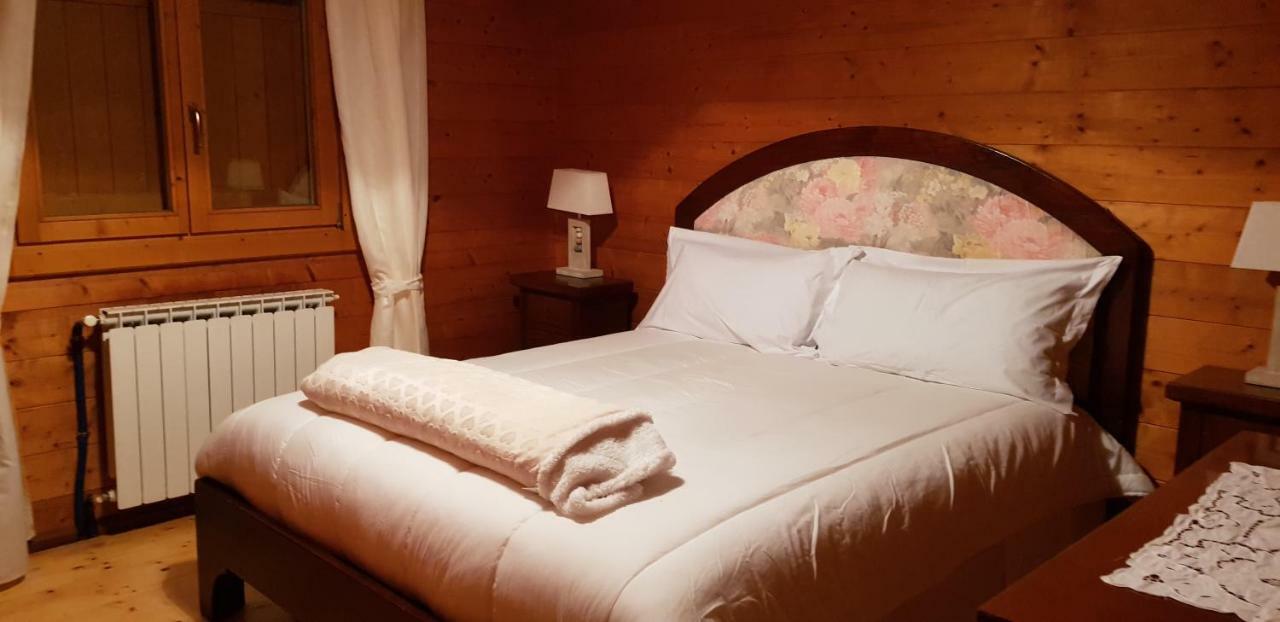 Chalet L Oasi Di Ambra 8 Posti Letto Con Uso Piscina Ardea Exteriér fotografie